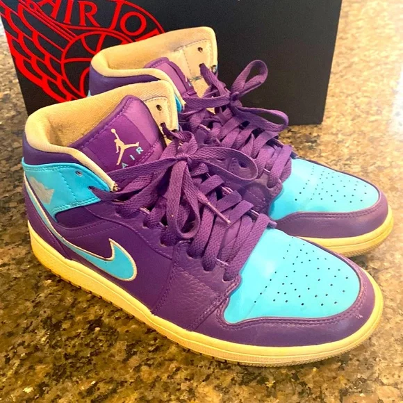 jordan 9 hornets